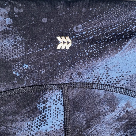 ALL IN MOTION HIGH RISE LEGGINGS - Picture 3 of 5